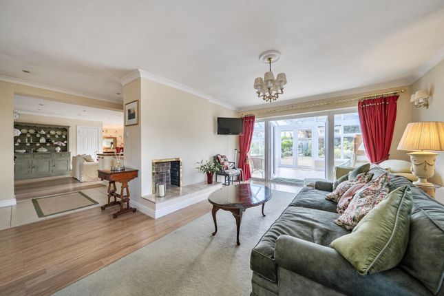 9, Queens Road, Slough photo 2
