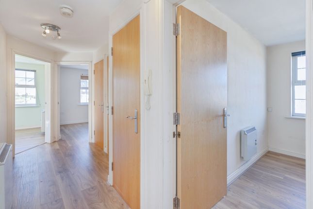 131- FLAT 5, Maidenwell Avenue, Leicester photo 3