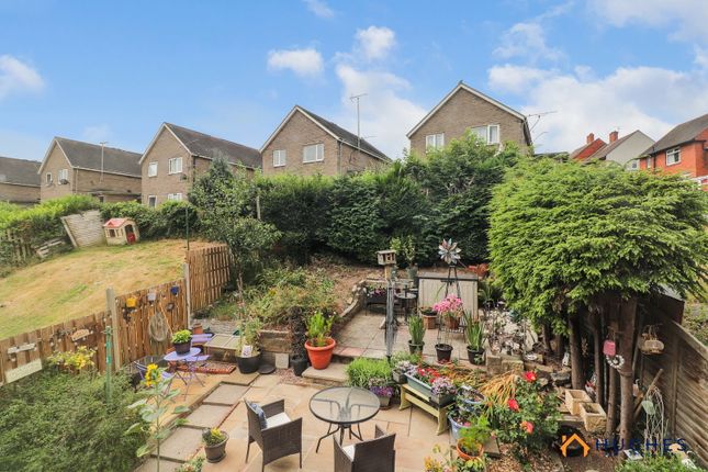 17, Hilton Drive, Sheffield photo 2