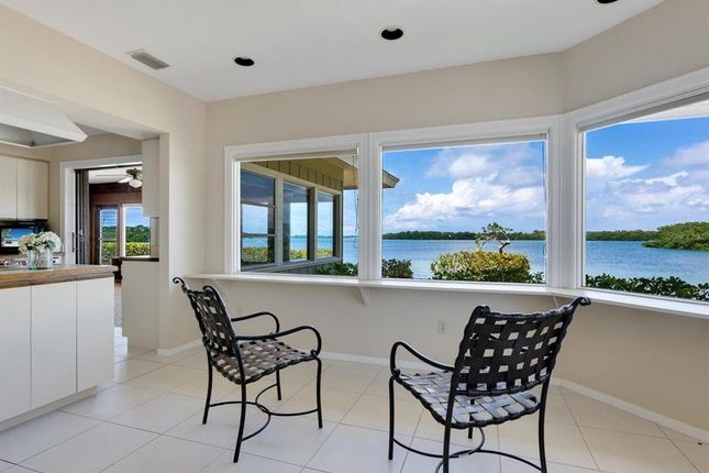 Property for sale in 648 Bayview Dr, Longboat Key, Florida, 34228, United States Of America