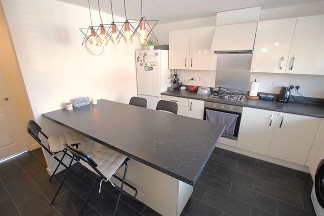 94A,, Whitebank Road, Greater Manchester photo 4