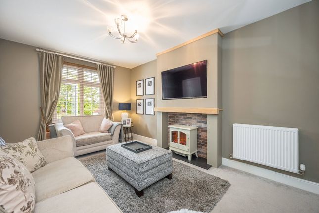 1, Clos Y Pinwydd, Abergavenny photo 4