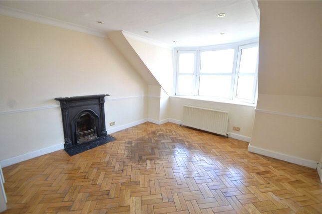 Flat to rent in Vermont Road, London