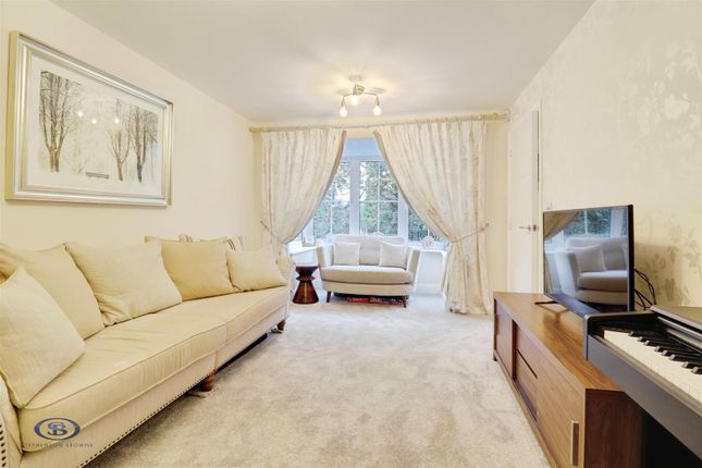 30, Goss Place, Alsager photo 3