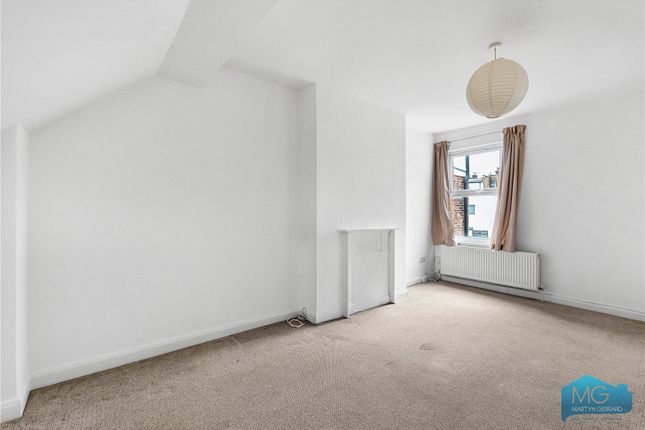 2C, Oakley Gardens, London photo 4