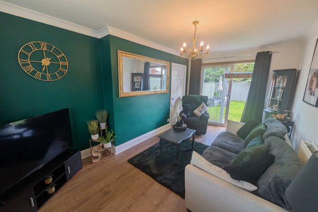 15, Lansbury Drive, Murton photo 2