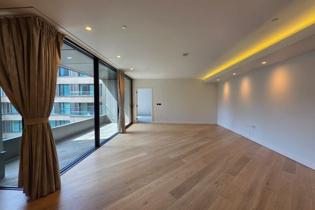 Apt 502 , 101 Television Centre, Woodlane, london photo 3