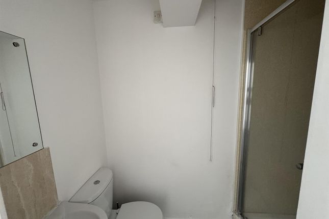 75B, High Street, Cinderford photo 5