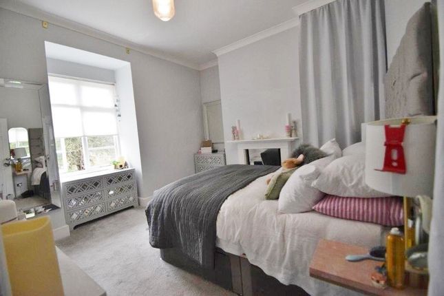 Flat for sale in Upton Park, Slough, Berkshire