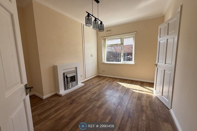 Rowley Grove, Hull photo 3