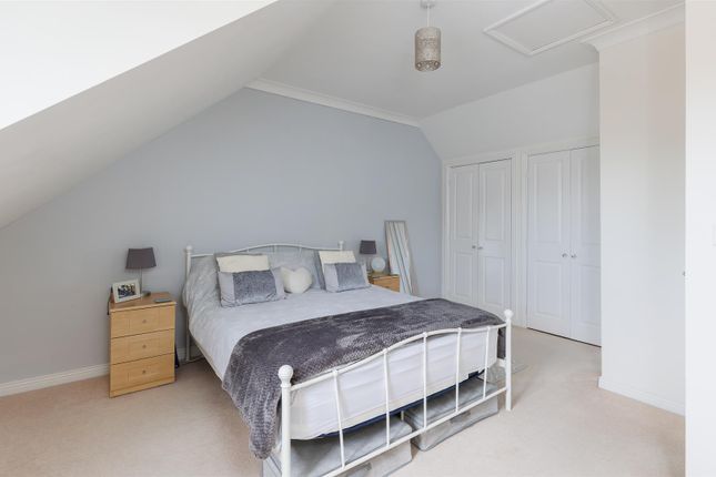 14, Fairlead Road, Cowes photo 3