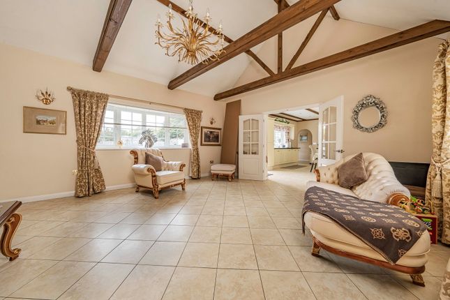 51, Thorney Mill Road, Iver photo 4