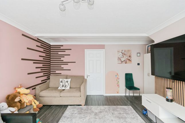 71, Gwyneth Grove, Bexhill-On-Sea photo 4