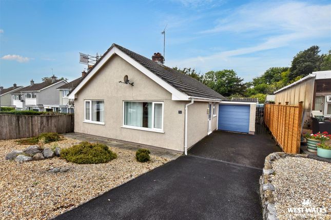 3-bed house on 34, West Haven Estate, Pembroke Dock, £230,000