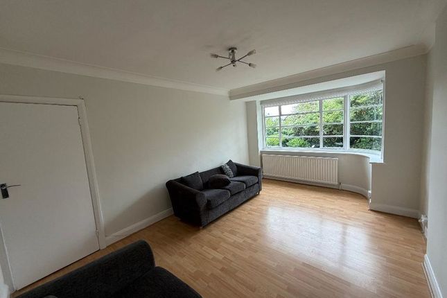 15, Capel Gardens, Pinner photo 2