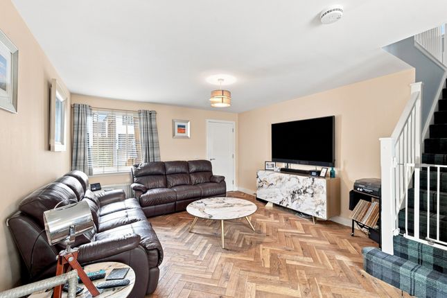 8, Foyers Way, Crieff photo 3