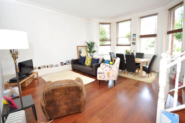 Thumbnail Flat to rent in Canfield Gardens, London