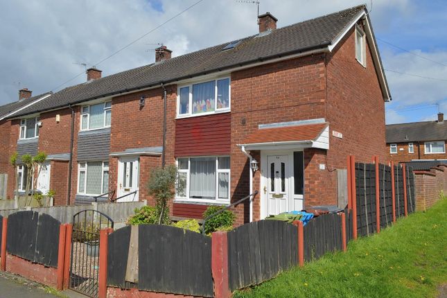 Thumbnail Town house for sale in Jenny Street, Hollinwood, Oldham