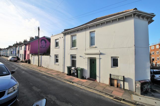 Thumbnail Flat for sale in Southover Street, Brighton