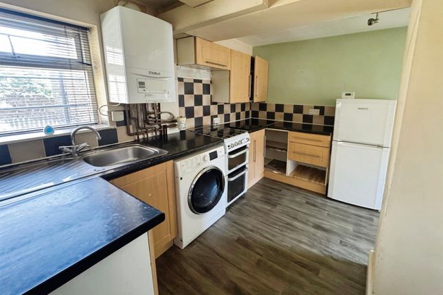36, Orleans Street, Bradford photo 3