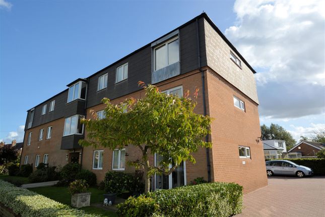 Thumbnail Flat for sale in The Courtneys, Selby