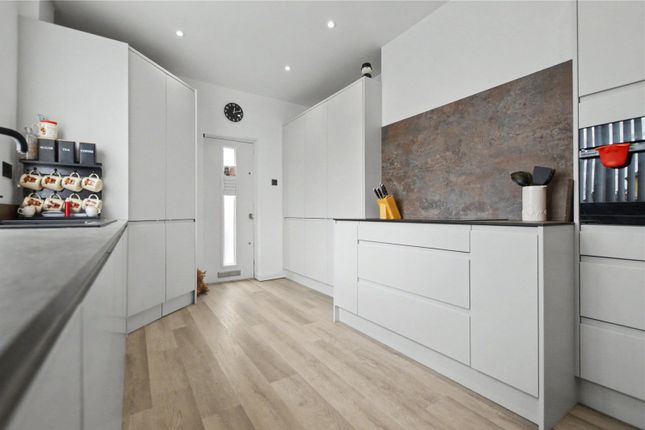 13, The Hollings, Leeds photo 3