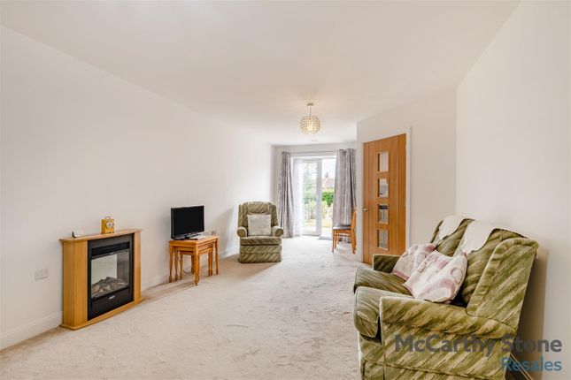 19 Louis Arthur Court, New Road, North Walsham photo 2