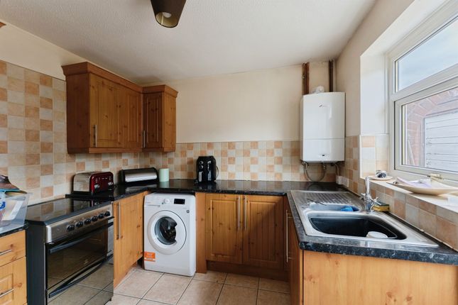 71, Glen Road, Ellesmere Port photo 3