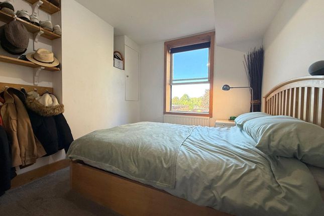 24A, Darby Drive, Waltham Abbey photo 4
