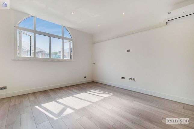 287, Kingston Road, London photo 4