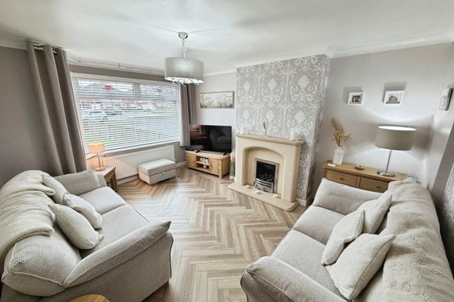 32, Eddisbury Road, Whitby photo 2