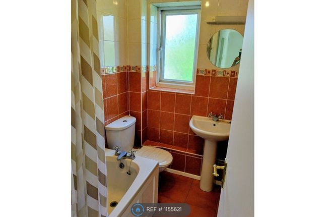 Maple Close, Hardwicke, Gloucester photo 4