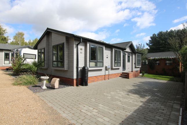 2-bed caravan on 7 Newbourne Park, Watermill Road, Woodbridge, £162,995
