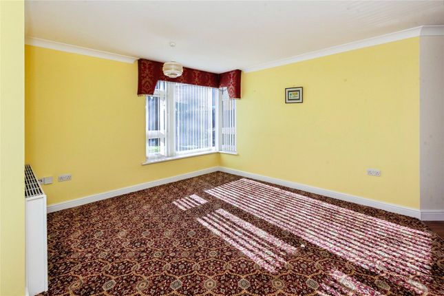 5, Northampton Place, Slough photo 4