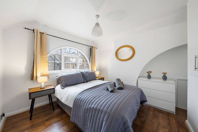 Thumbnail Property to rent in Agincourt Road, Hampstead, London