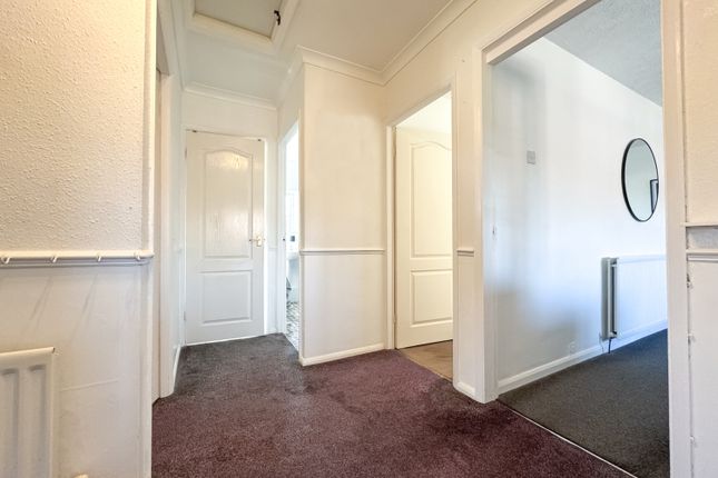 48, Woodrow Avenue, Saltburn-by-the-Sea photo 4