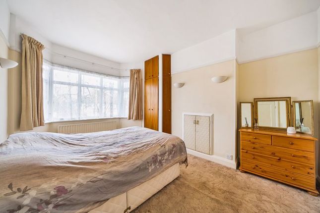 End terrace house for sale in Halfway Street, Sidcup