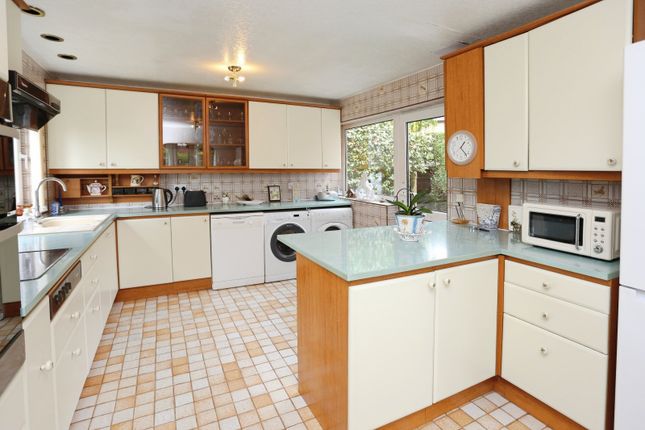 3, Whitley Road, Stockport photo 2