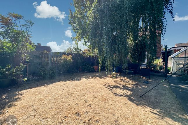 4, Willett Road, Colchester photo 3