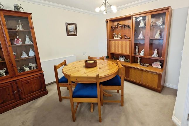 64 Trewin Lodge, Normandy Drive, Bristol photo 3