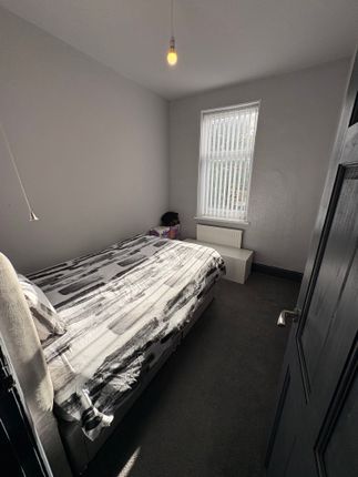 Hatfield Road, Bradford photo 5
