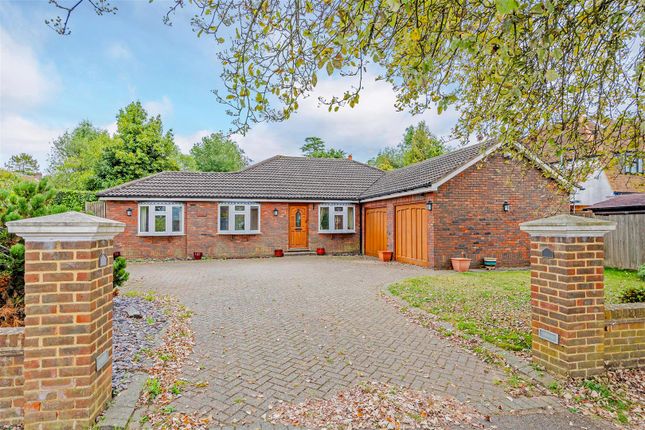 Thumbnail Detached bungalow for sale in Beacon Way, Banstead