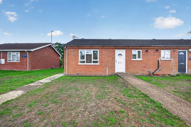 1-bed semi-detached on 49, Springfield Avenue, March, £155,000