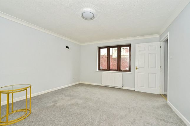 Cobblestone House, Castle Street, Calne photo 4