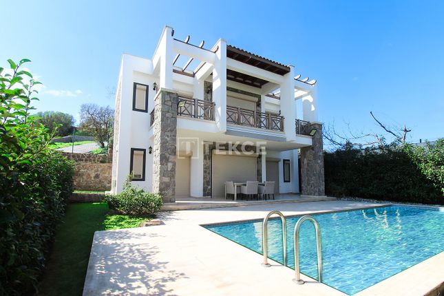 Detached house for sale in Yalıkavak, Bodrum, Muğla, Türkiye