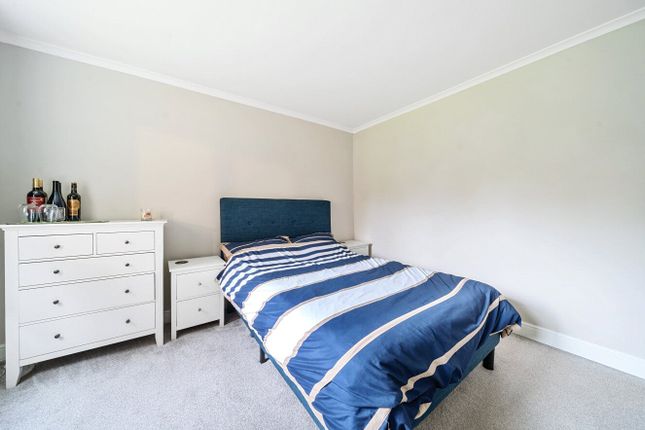 Flat for sale in Langley Road, Watford, Hertfordshire