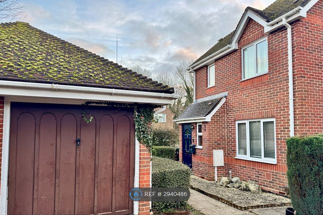 Elmer Cottages, Guildford Road, Fetcham, Leatherhead photo 2