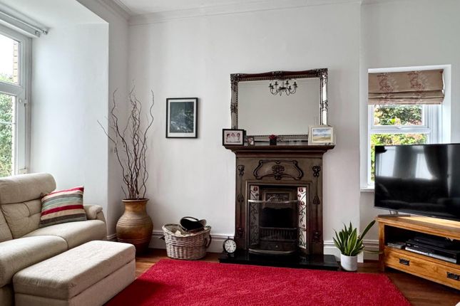 64, Stanwell Road, Penarth photo 3