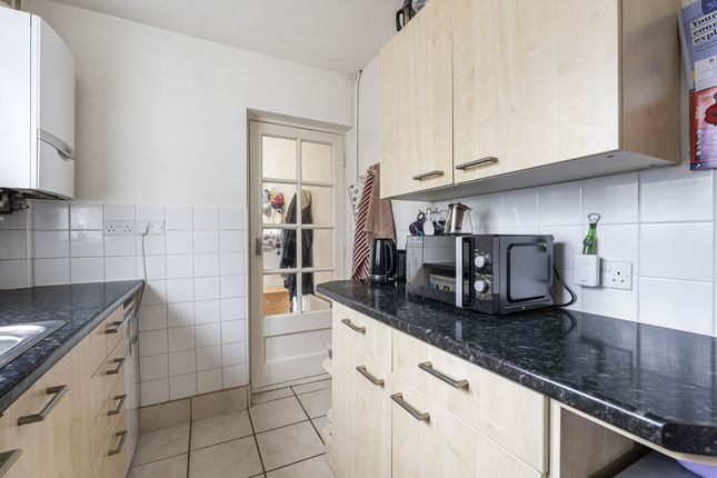 Home Close, Wolvercote photo 4