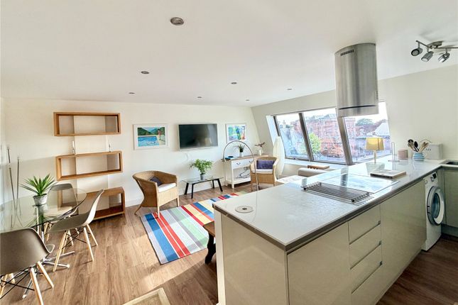 7, Aqua House 2A,, New Street, Hampshire photo 3